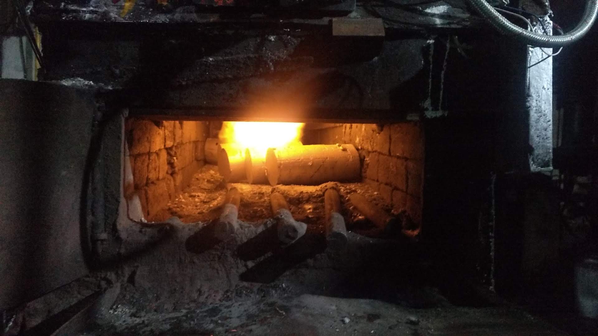 Gas fired industrial furnace running after conversion by IGNITE LPG TRACK